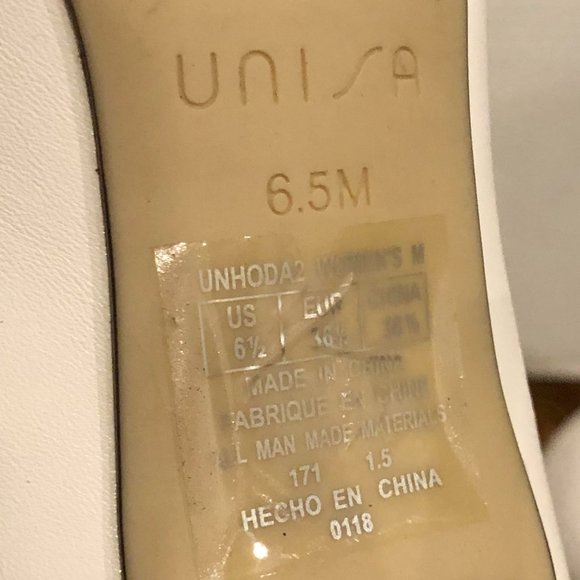 Unisa White Pointed Heels - Picture 4 of 5